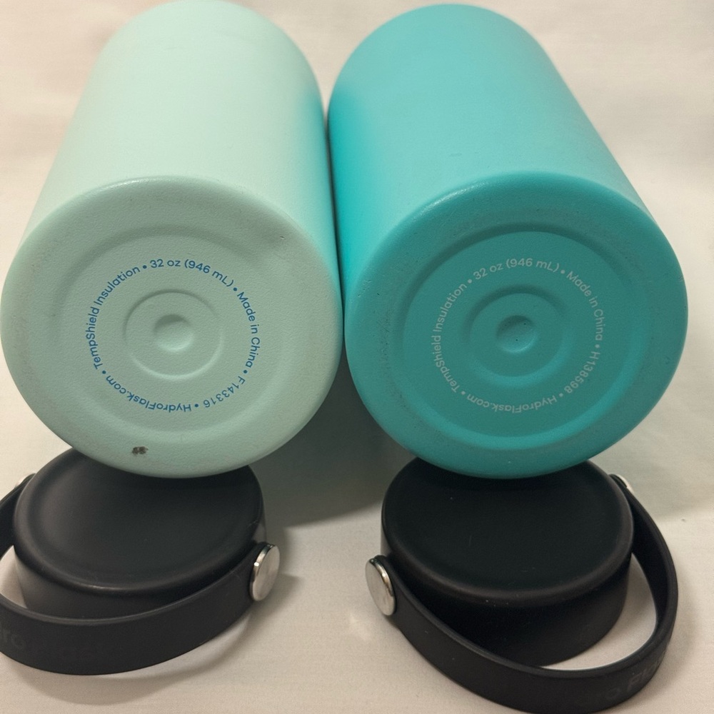 2 Hydroflask 32 oz Turquoise Mint - Picture 5 of 7